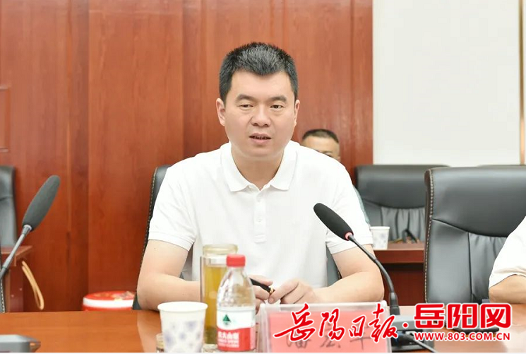 凝心聚力 干事创业——潘宏军深入龙山管理处调研