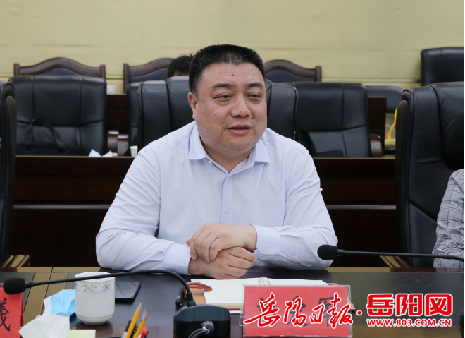 刘爱军表示,公司将充分发挥自身优势,及时与临湘市重点项目对接,有效