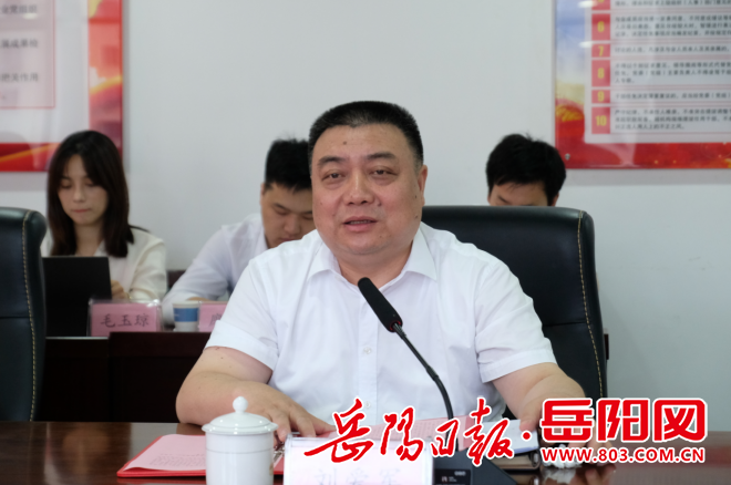 刘爱军说,双方此次合作,既能推动市交投集团市场化转型和高质量发展