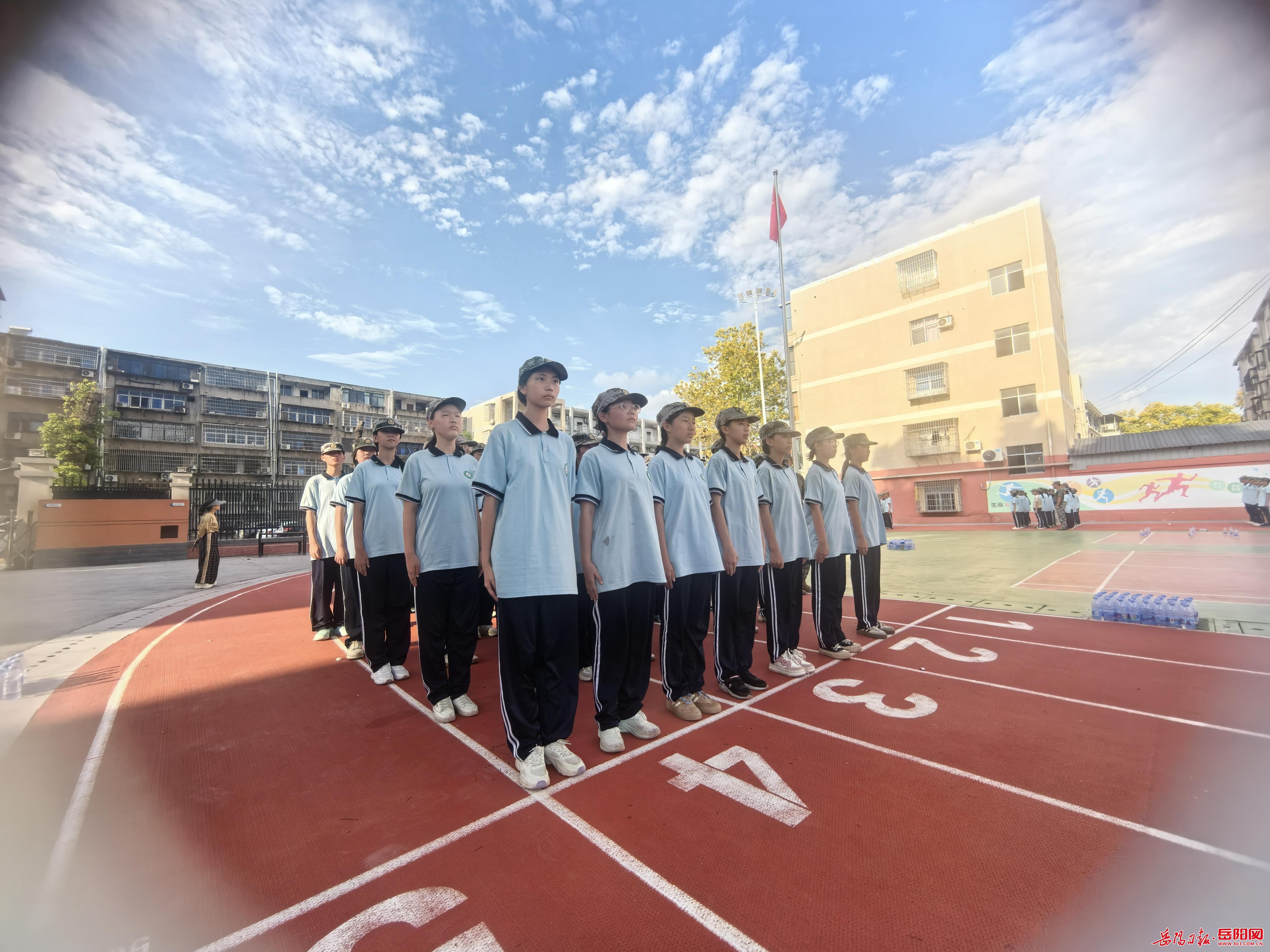 1928386133279732.jpg 43ef1dc312771acd63706cac242244ff.jpg