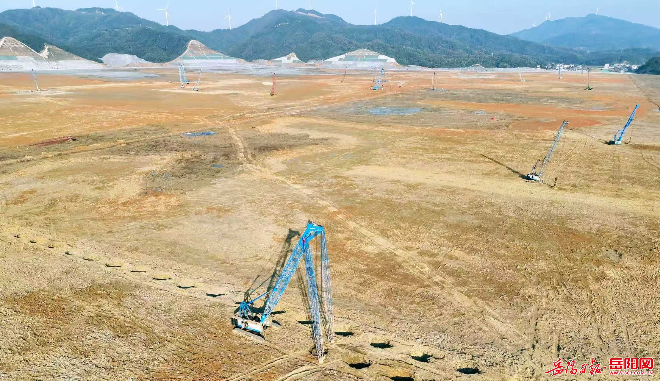 湖南石化乙烯项目长岭北新区强夯施工提前50天完成