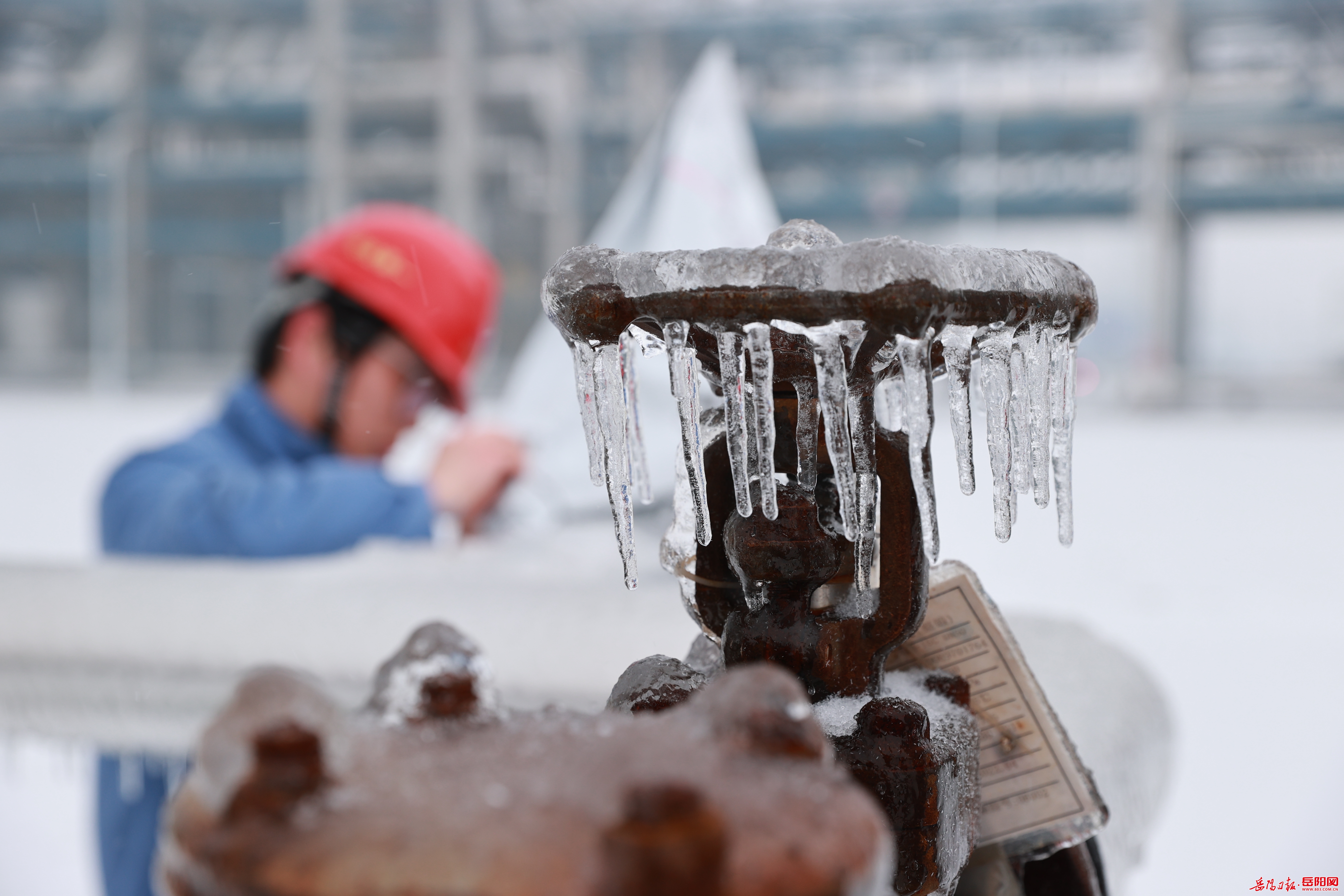 湖南石化紧急行动应对大范围持续性雨雪冰冻天气