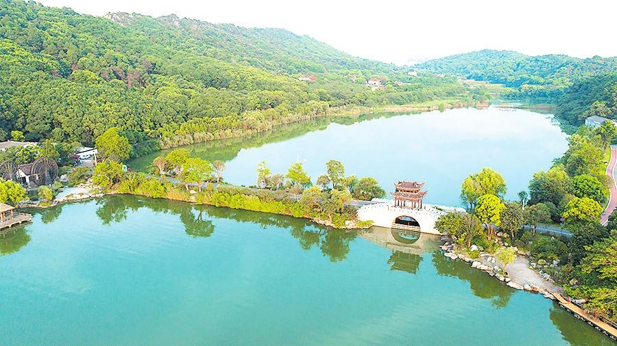 水环境综合治理助力南湖焕新颜