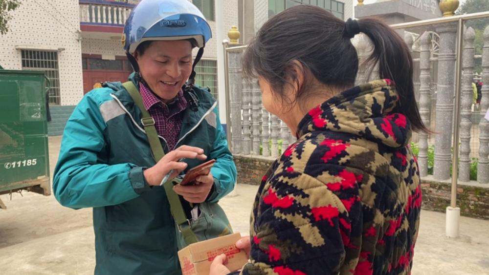 他,20多年如一日,用心丈量着湘阴县杨林寨乡的每一寸土地,用无私奉献