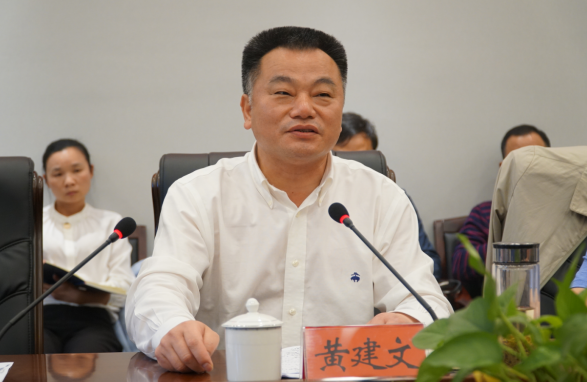 着眼复字攻坚对标复审落实