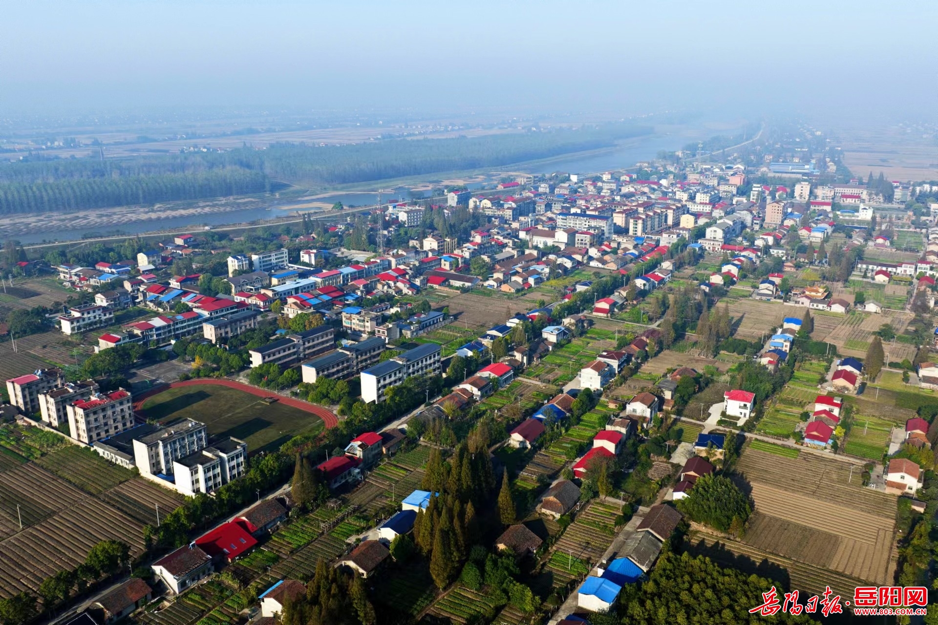 华容县北景港镇细致入微探索基层之治