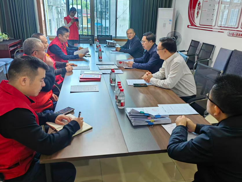 推进党建引领与基层治理深度融合