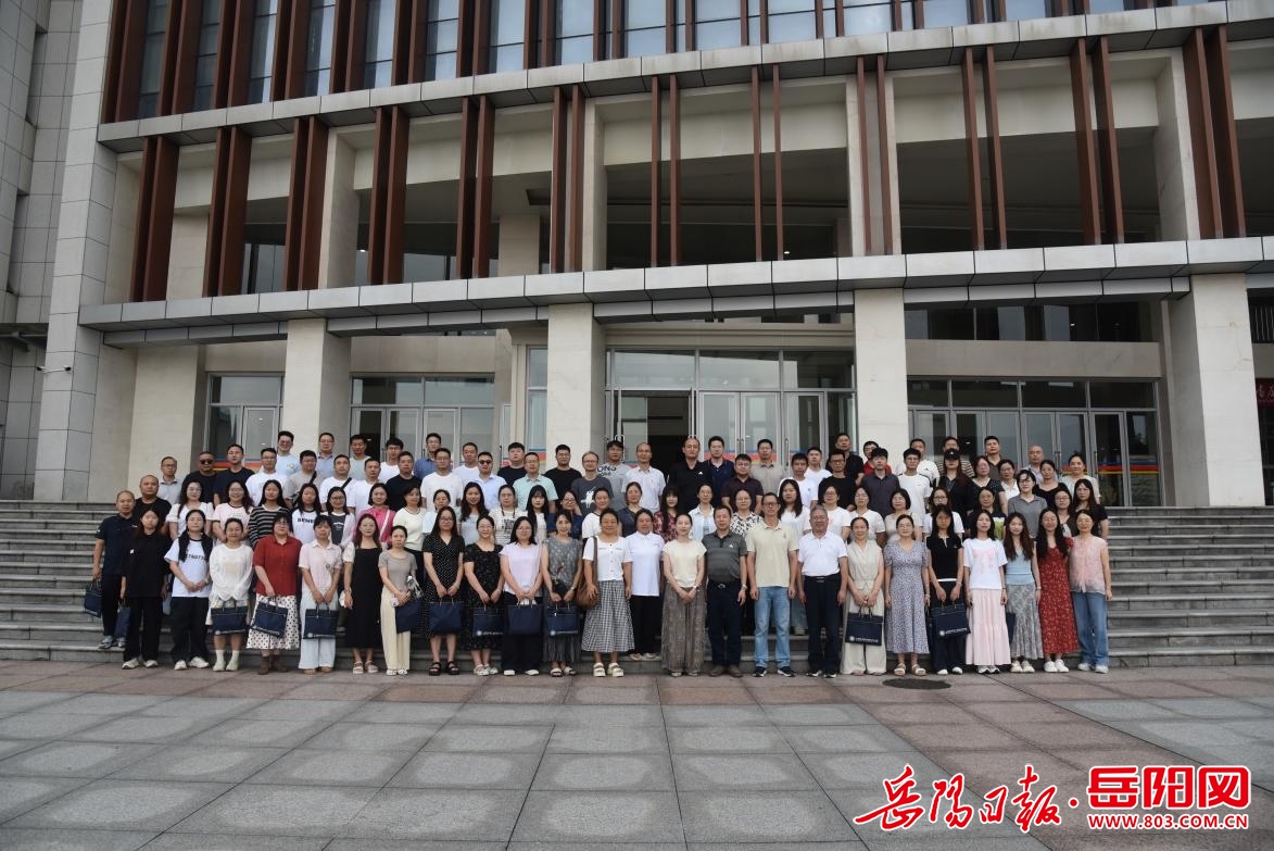 图片18.jpg